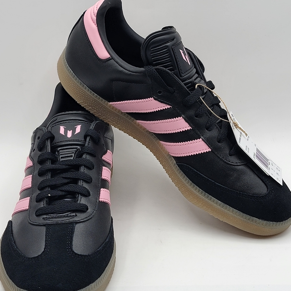 NEW IN BOX! Adidas Samba Messi Black and Pink Sneakers M-10.5, W-12‎